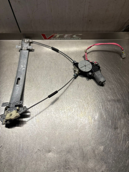 Driver’s Side Window Regulator – Honda Civic Type R EP3 (Pre-Facelift, 2001–2003) (Part No. 72210-S6M-E01)