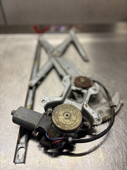 Driver Side Window Regulator – Honda Civic EG6 VTi / SiR, EG4, EG3 (1991–1995) (Part No. 72210-SR3-003)