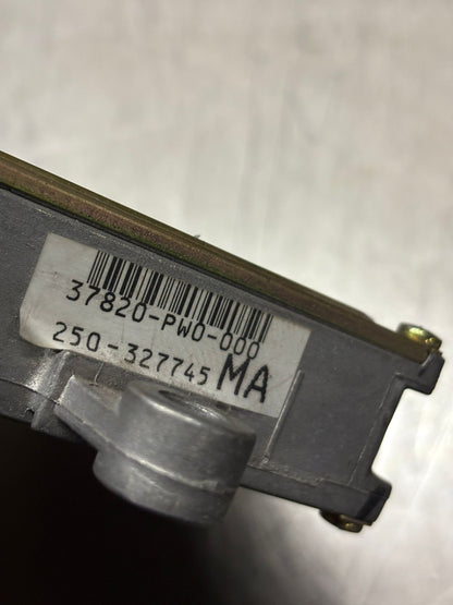 OEM ECU – JDM Honda CRX / Civic / Integra B16A (1988–1991, OBD0) (Part No. 37820-PW0-000)