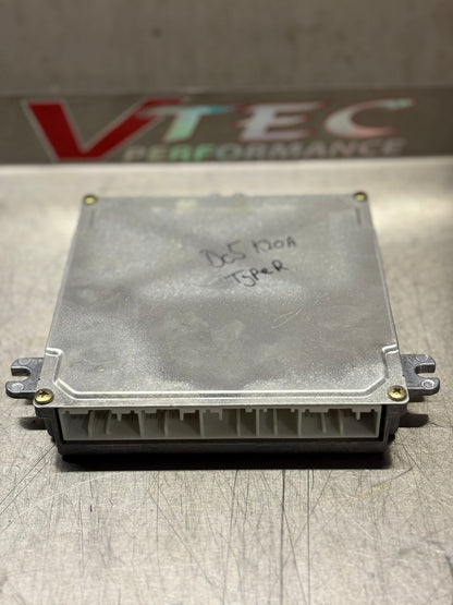 OEM ECU (PRC) – Honda Integra Type R DC5 (2001–2006) (Part No. 37820-PRC-013)