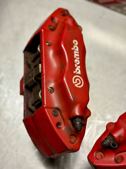 Brembo 4-Pot Front Brakes – Honda Integra Type R DC5 (2001–2006) (Part No. 45018-S6M-J01 / 45022-S6M-J01)