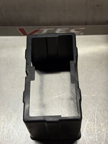 OEM Plastic Battery Cover – Honda Civic Type R EP3 (2001–2006) (Part No. 31531-S5T-E01)