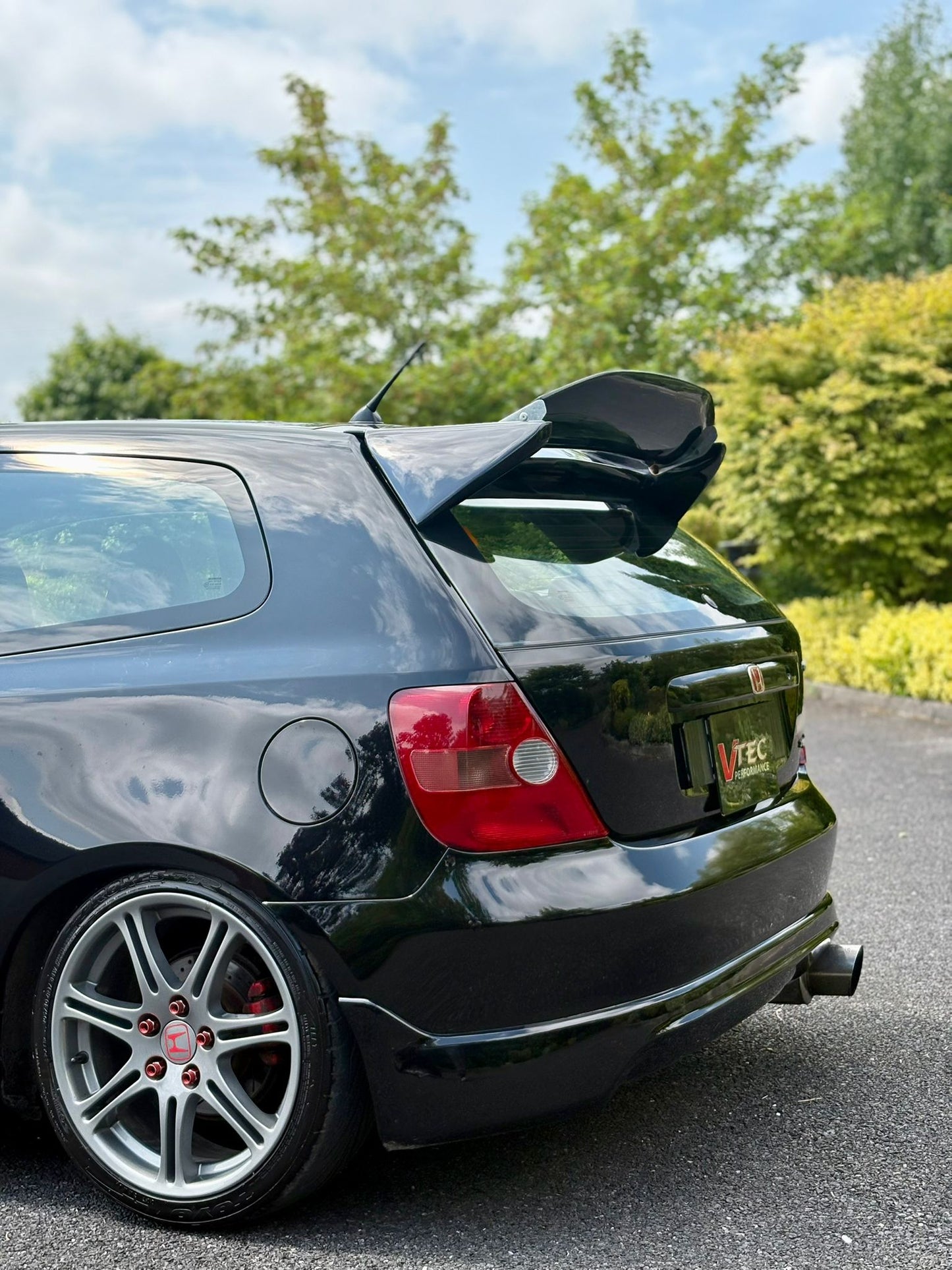 2001 Honda Civic Type R EP3 with JDM K20A DC5 Engine