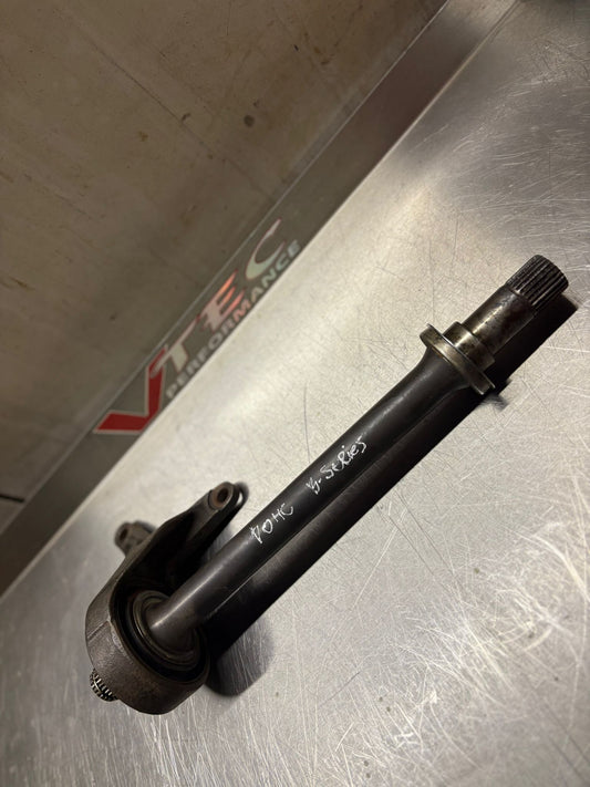 Honda B-Series DOHC Intermediate Shaft / Half Shaft 1992–2000 (44500-S04-000)