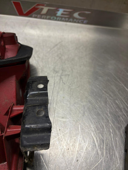 Honda Civic Type R EP3 Rear Taillight Pre-Facelift Left Side 2001–2004 (33551-S5T-G01)