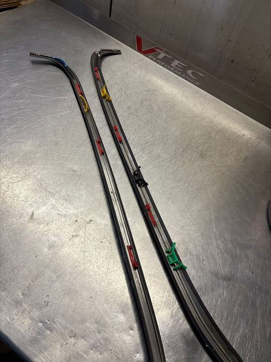 Honda Integra Type R DC2 Front Windscreen Trim Set 1995–2000 (73150-ST7-003/73160-ST7-003)