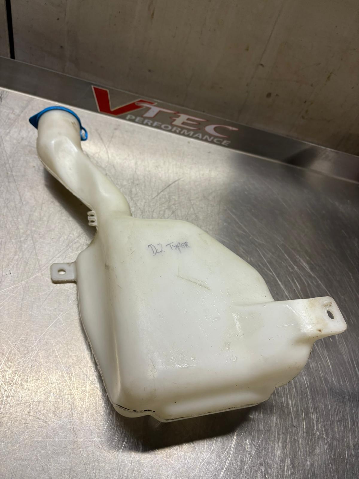 Honda Integra Type R DC2 Washer Bottle 1995–2000 (76841-ST7-003)