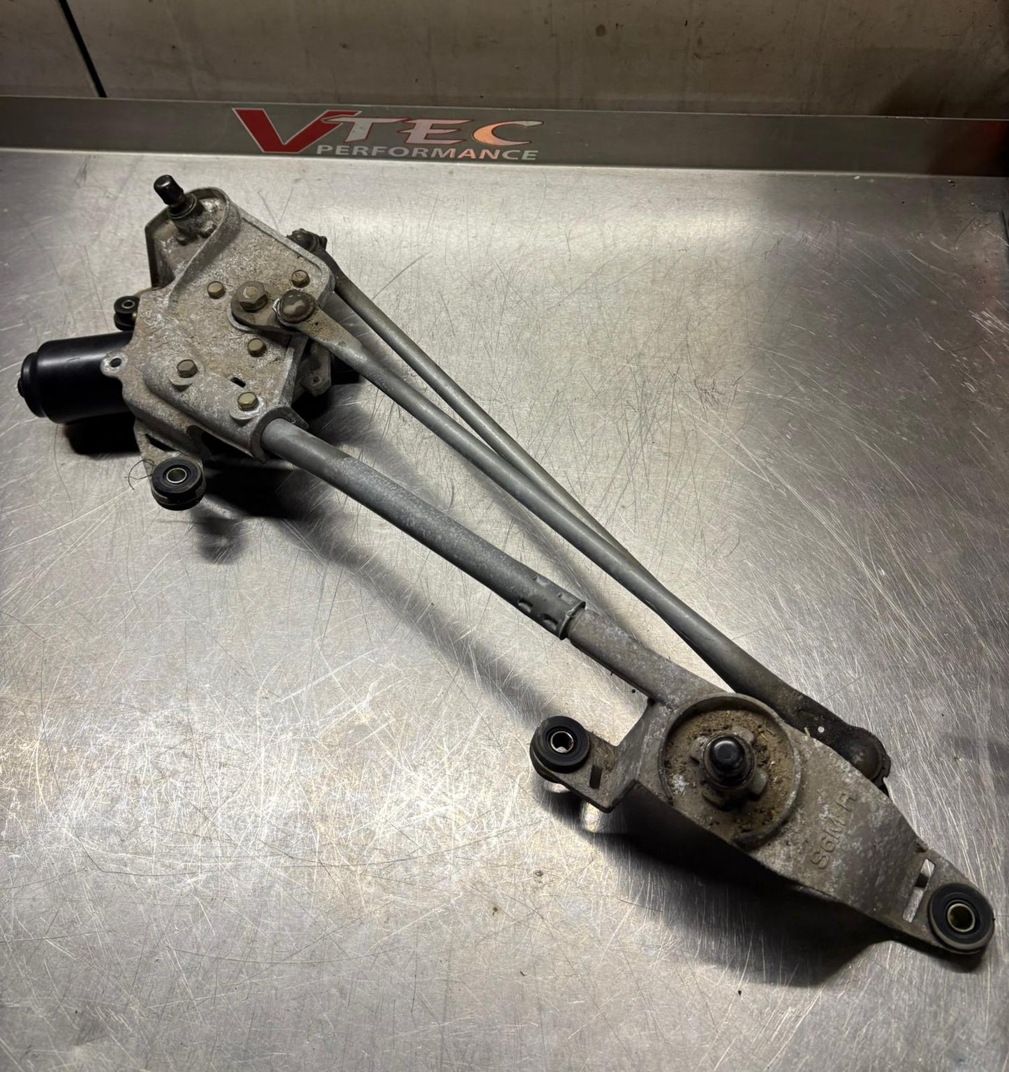 Honda Integra Type R DC5 Front Wiper Motor Assembly 2001–2006 (76505-S6M-003)