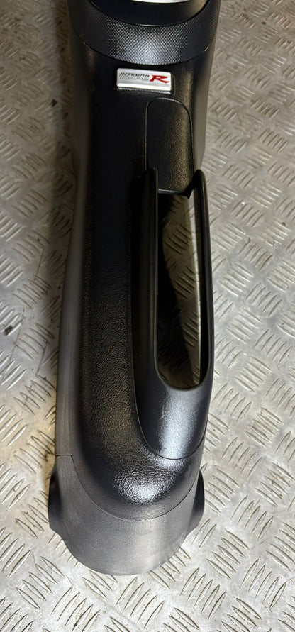 Honda Integra Type R DC5 Centre Console Section 2001–2004 (83401-S6M-A01ZA)